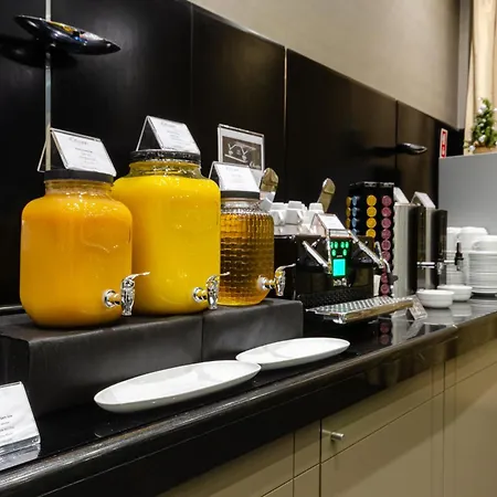 Olissippo Marques De Sa ホテル 4*